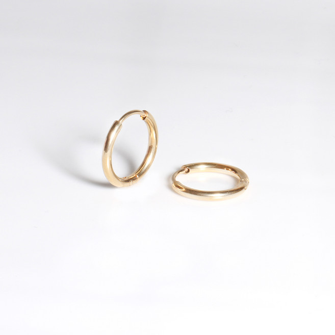 젤루나 여성용 써지컬 심플 원터치 링 귀걸이 P-01 2 x 12 mm 2p