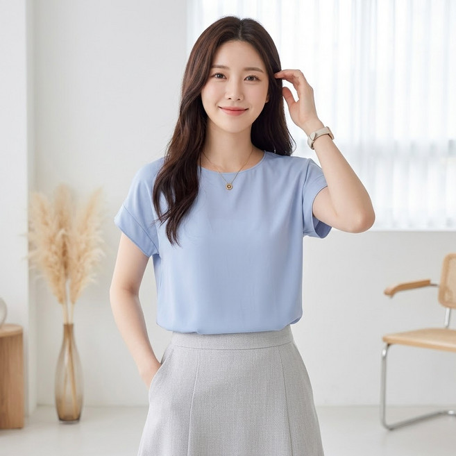 MarketA 女款圓領簡約襯衫 M263-0656