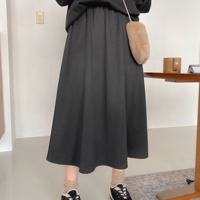 로미스토리 여유핏 A라인 밴딩 롱 스커트