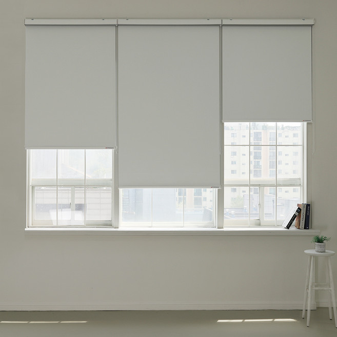 창안애 못없이 설치 무타공 안뚫어고리 다크니스 암막 롤스크린 블라인드