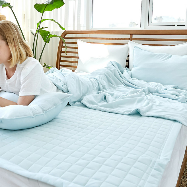 huggle 샤베트 냉감 메쉬패드, 아쿠아블루