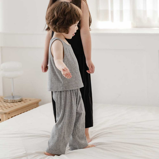 YEROOYENA 兒童涼感夏季Loopy Slow無袖背心+褲子套裝