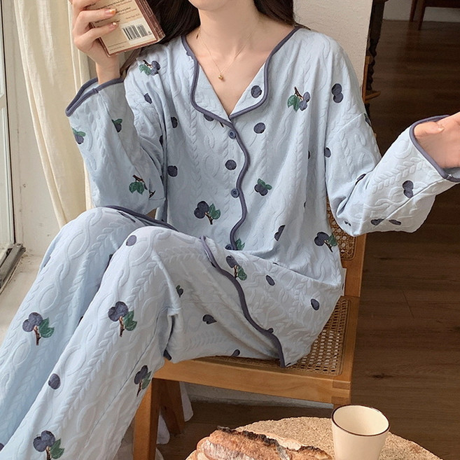 Elsso 女款波浪領長袖長褲睡衣套裝