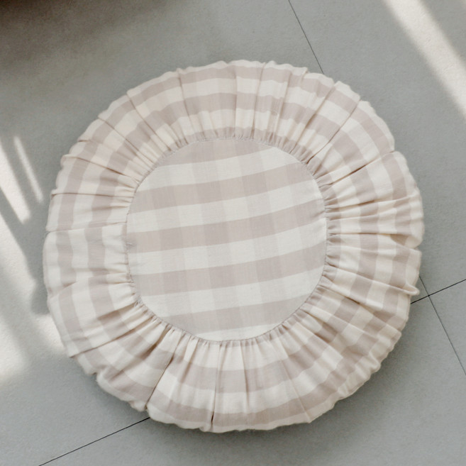 까사베르데 슈슈 셔링 원형 방석 솜포함