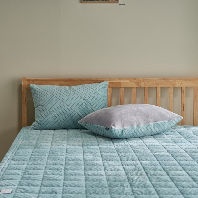 로얄홈 스퀘어 착번 극세사 겨울 패드 겸 카페트, 블루