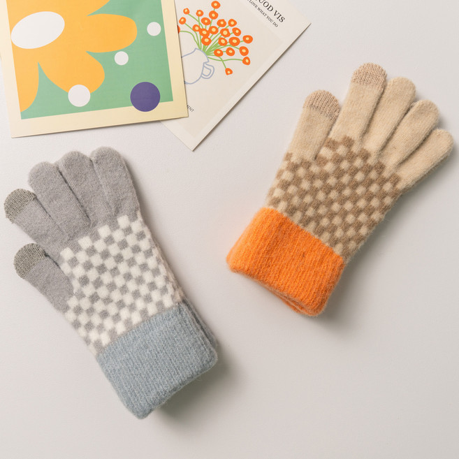 르미다 파스텔 체크 터치 털 장갑 양손착용 2세트