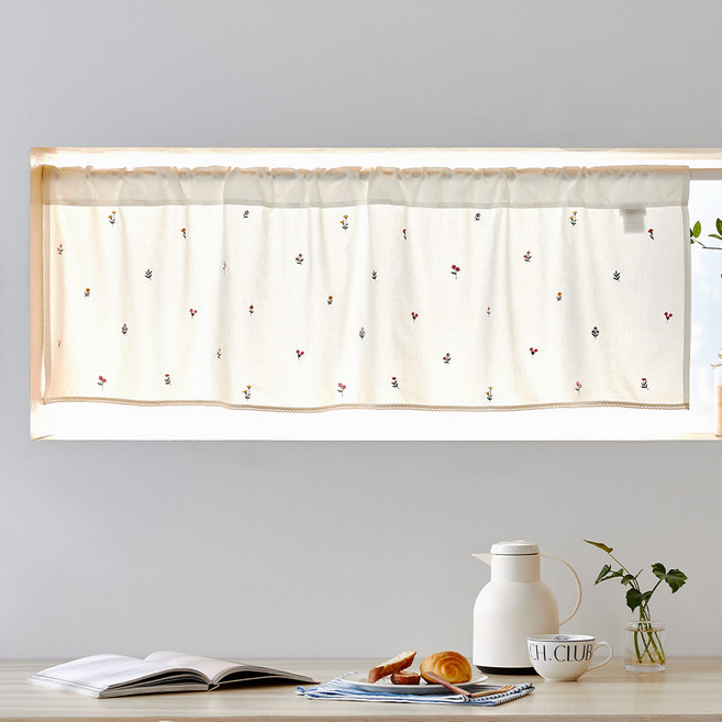 Modern House 花朵刺繡短窗簾, 花朵