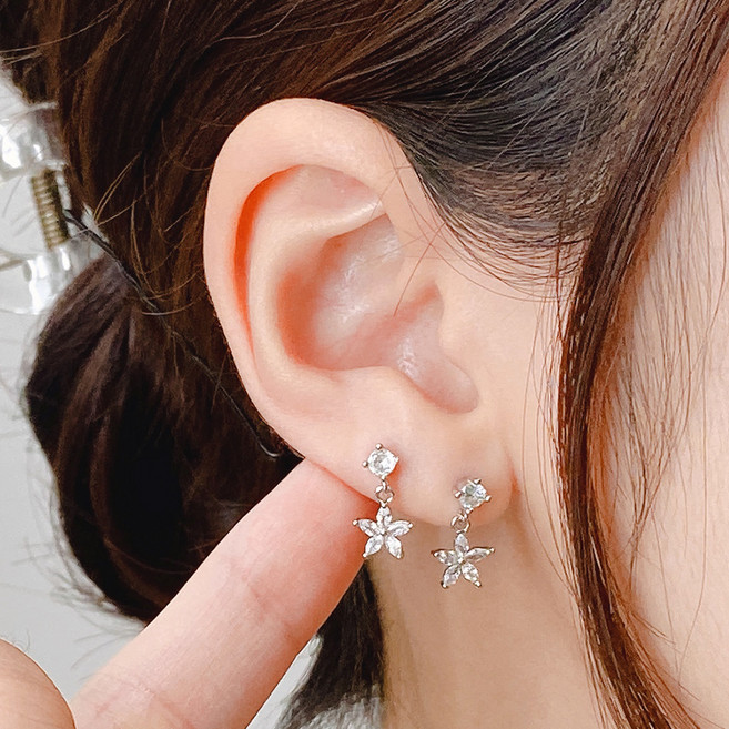 젤루나 여성용 써지컬 플라워 꽃 큐빅 미니 드롭 아웃컨츠 바벨 볼타입 귀걸이 P-906 2p