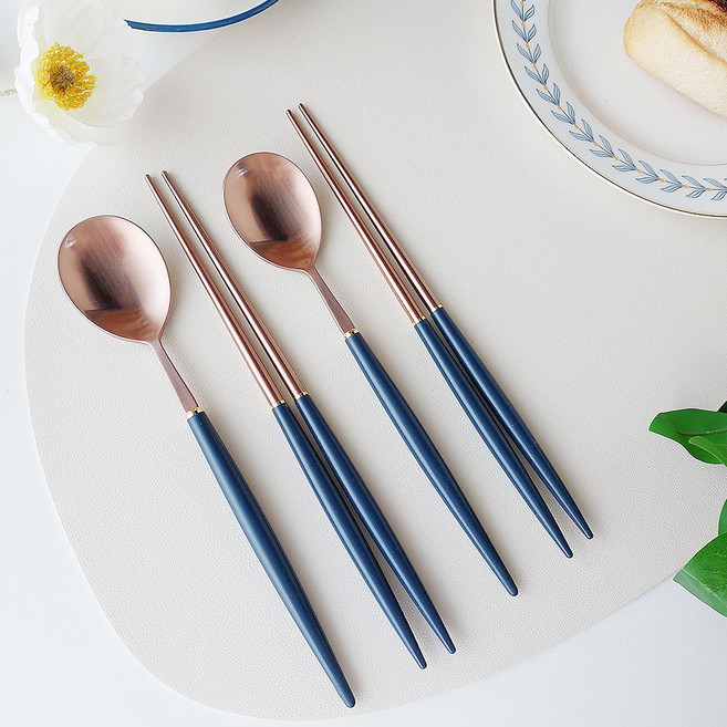 보겐 에펠 한식 2인 수저 세트, 로즈골드 + 블루, 숟가락 2p + 젓가락 2p