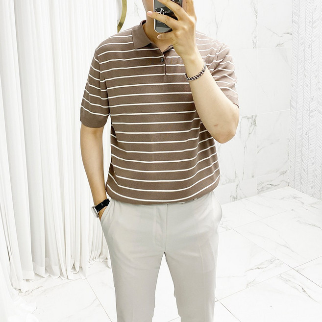 아도르클래식 남성용 버튼 카라 스트라이프 니트 반팔티