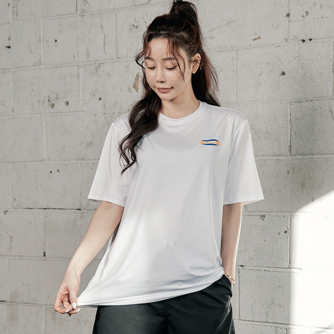 튜브트리 여성용 베이직 숏슬리브 반팔 래쉬가드 상의 B9206