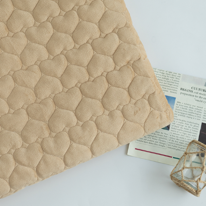 하트 조이 누빔 4온스 부드러운 극세사 홈패션 원단, 베이지, 1개