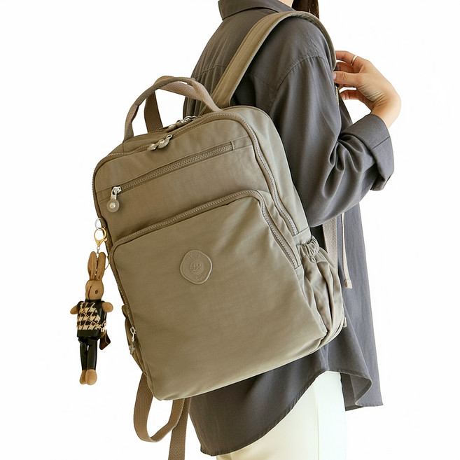 MISS BAEK 女用 Land 防水旅行筆電後揹包 + 鑰匙圈組, 灰色