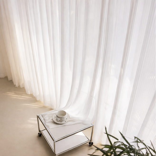 Ecster 不透光飄逸紗簾 穿孔式, 白色