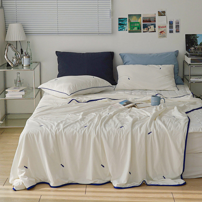 eightroom 絲滑冰爽接觸涼感夏季涼被, 藍色魚