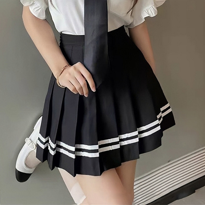 이플 하이웨스트 스트라이프 플리츠 A라인 스커트