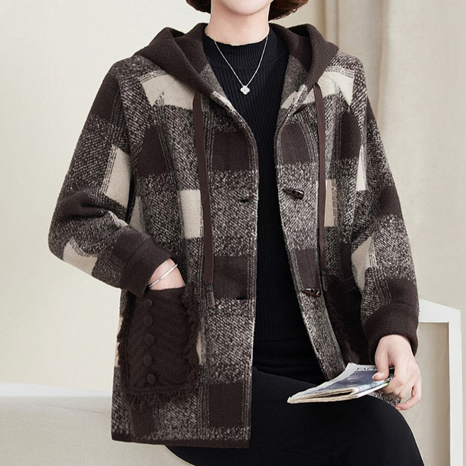 퀸이즈 여성용 클래식 단추 포인트 체크 니트 떡볶이 자켓