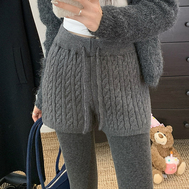 피어니스트 여성용 트위스트 꽈배기 니트 밴딩 허리 반바지