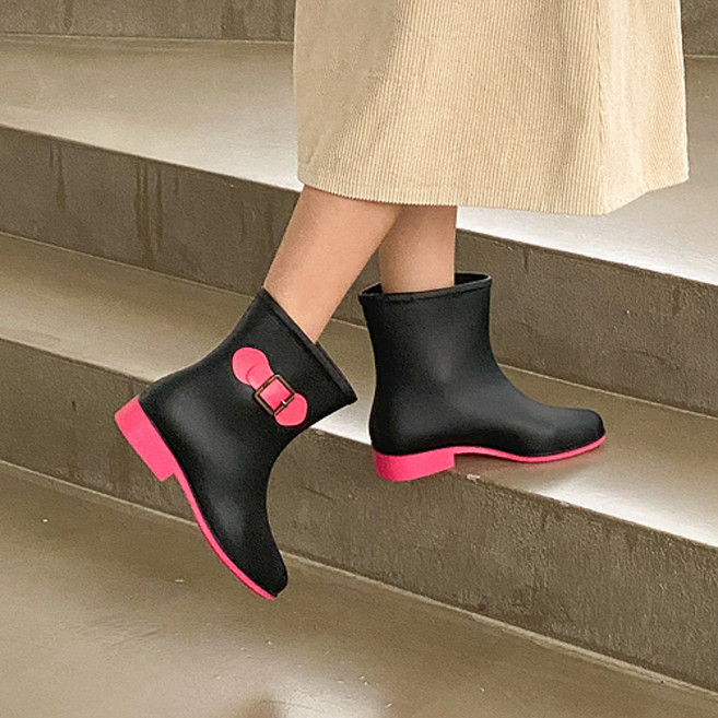 어바웃슈 아엘 버클 레인부츠