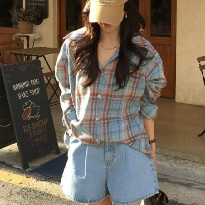 I'M MONG 女款寬鬆翻領多格紋鈕扣長袖襯衫 R6F096