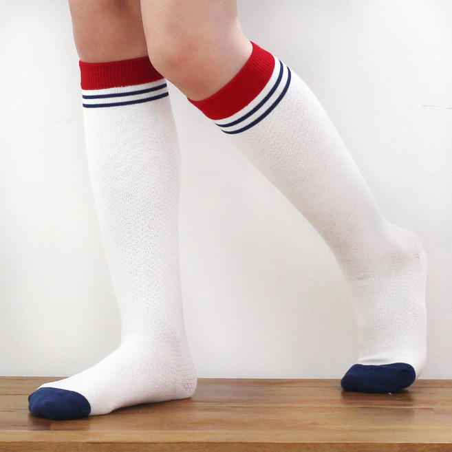 키즈퓨처 아동용 라인딩동 니삭스