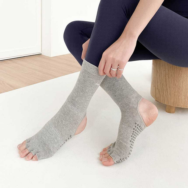 아사나 오픈힐 하프 토우 코튼 논슬립 필라테스 요가 양말