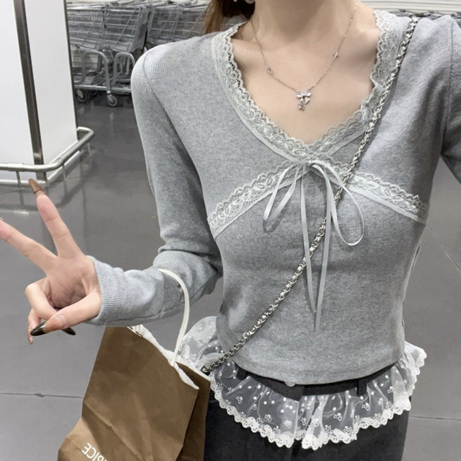 MarketA 女款荷葉邊蕾絲V領T恤