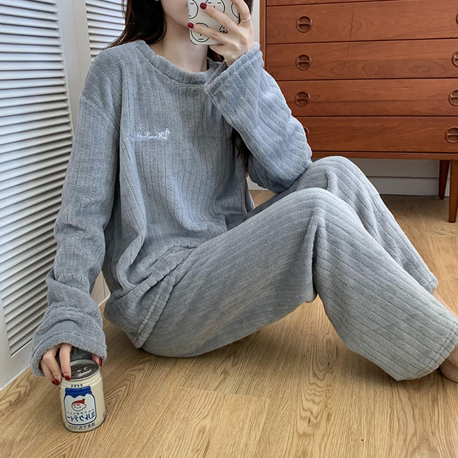 Elsso 女款刷毛超細纖維彩色睡衣上下套裝