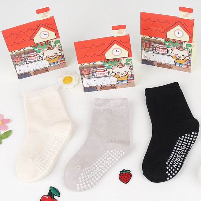 노디자인 유아용 미끄럼방지 해피 베어 양말 3켤레 선물 세트