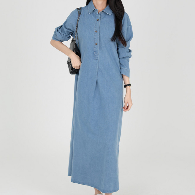 Moirbella 女款 Wonder 翻領牛仔長版連身裙 A24FW2-A0741, 淺藍色