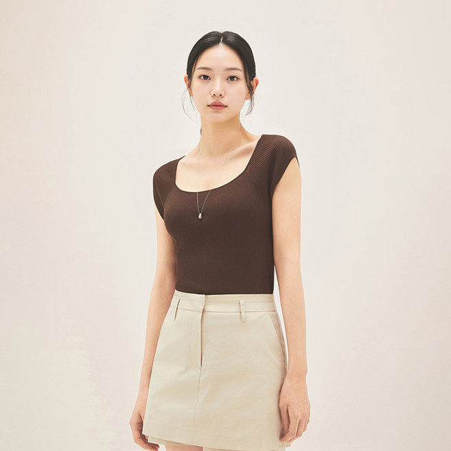 Roem 女款後領綁帶短袖套頭衫