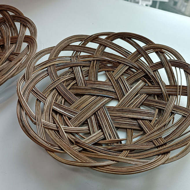 라탄샵 인도네시아 뱀부 라탄바구니 원형 쟁반접시 J039, 내추럴, 1개