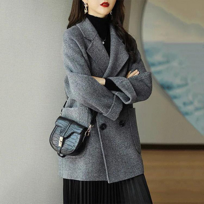 PEONIST 女款上班穿搭翻領毛呢半長版大衣