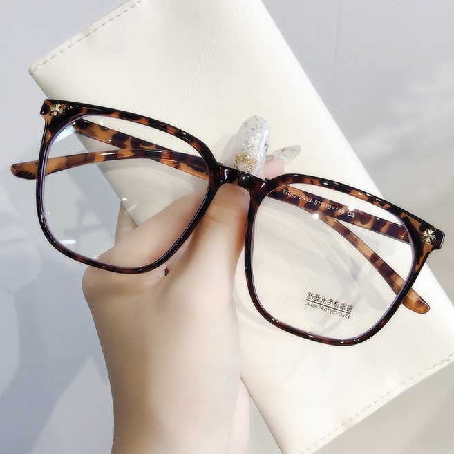 라운드 이태리 뿔테