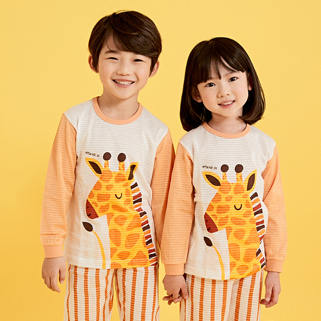 올로미미 아동용 헬로기린 오가닉 9부 자카드 실내복 상하의 세트