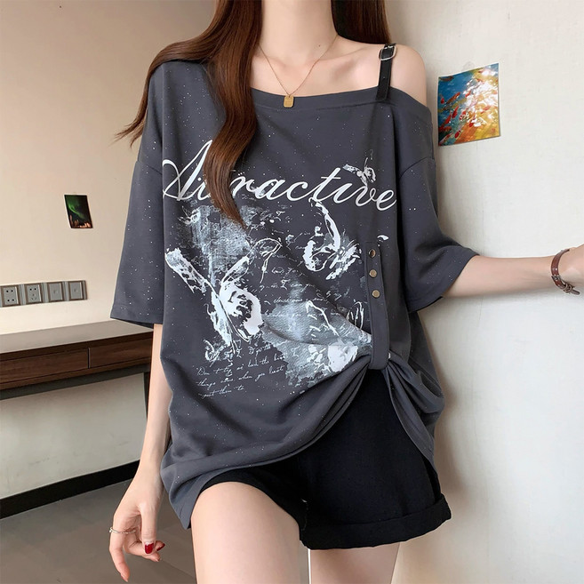 인피어스 여성용 버터플라이 레터링 오프숄더 반팔티셔츠 I263-0044