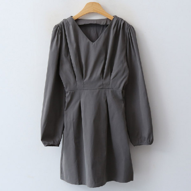 엔비룩 블론디 셔링 원피스