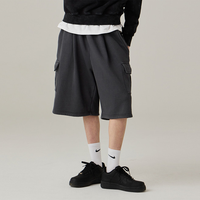 어반에이지 남녀공용 버뮤다 피그먼트 원턱 카고 스웨트 숏 팬츠