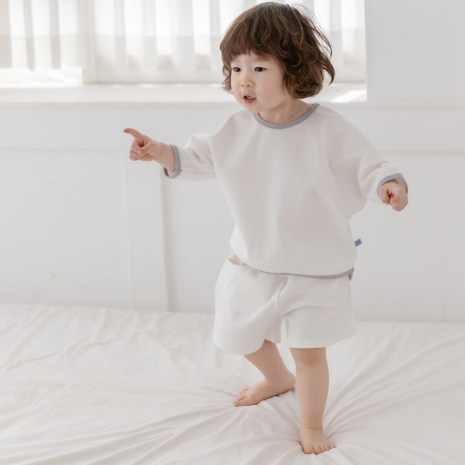 예루예나 아동용 통기성 로빈 루즈핏 배색 상하의 세트