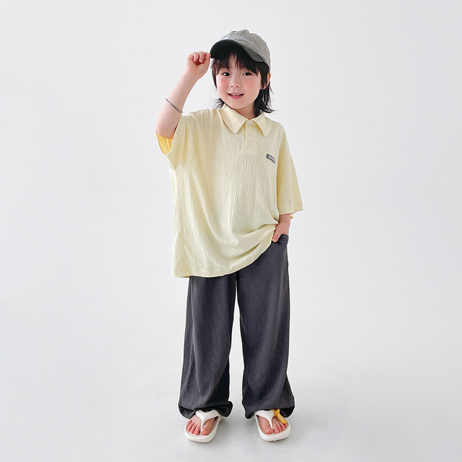 베리클로젯 형제룩 피오 카라 플리츠 반팔 티셔츠 + 조거 팬츠 세트