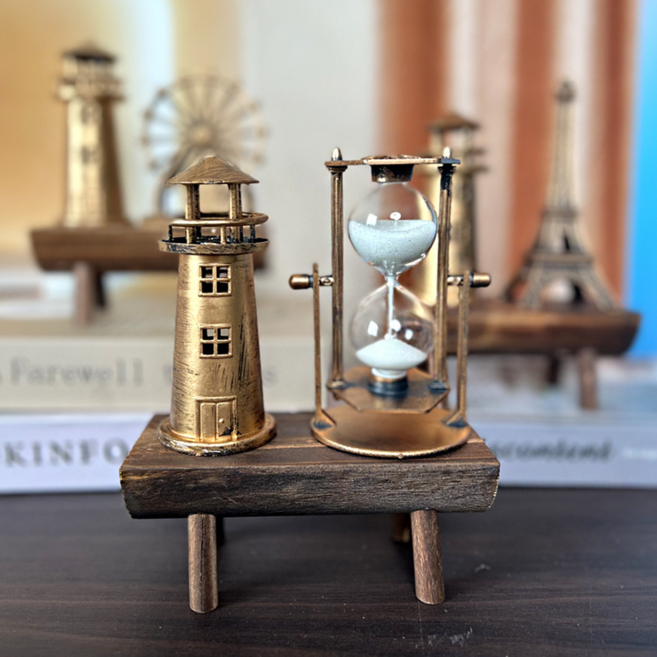 모노로지스 모던한 모래시계 엔틱 우드 장식품 스툴 + 모래시계 + 등대 세트, 청동색