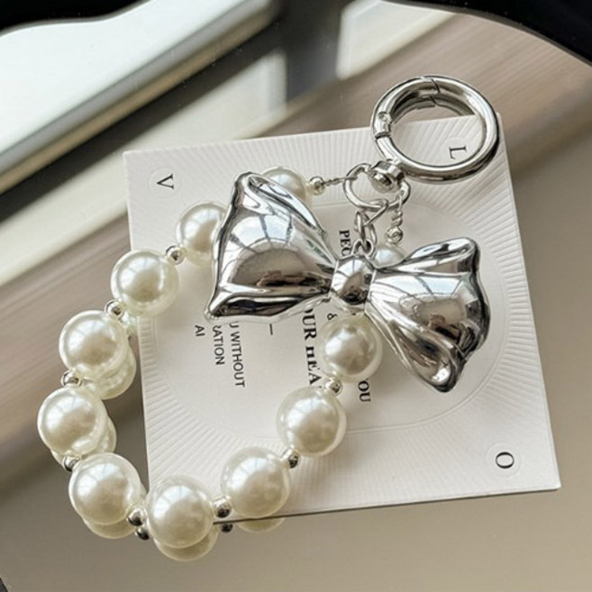 버블리데이 진주펄 리본 가방키링 참장식