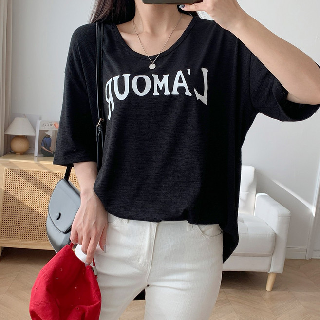 시크블랙 여성용 무라인 U넥 레터링 박시 반팔 티 T8675K21