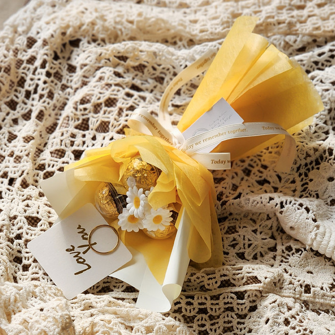 아스파시아 해피 데이지 페레로로쉐 3T 꽃다발, 오렌지