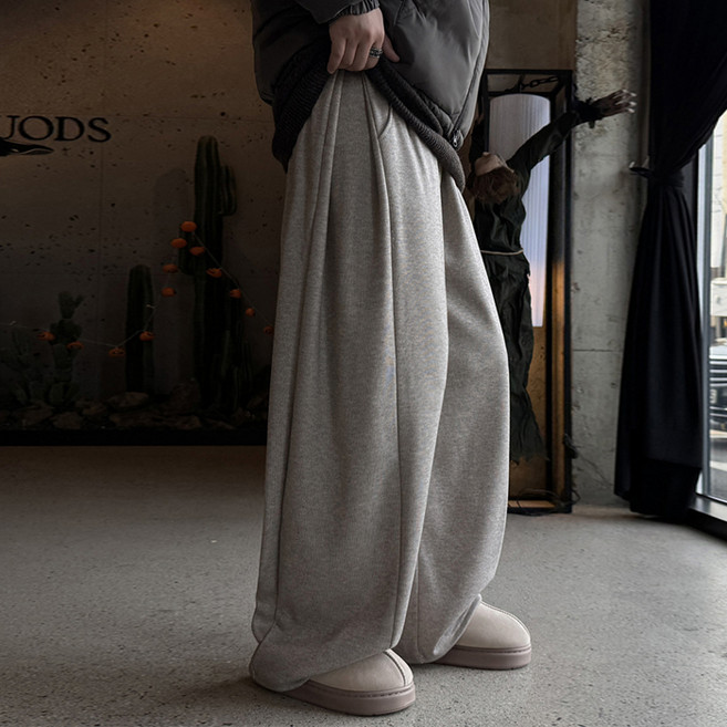 Meosidda 男款燈芯絨內刷毛側邊抓褶針織寬褲