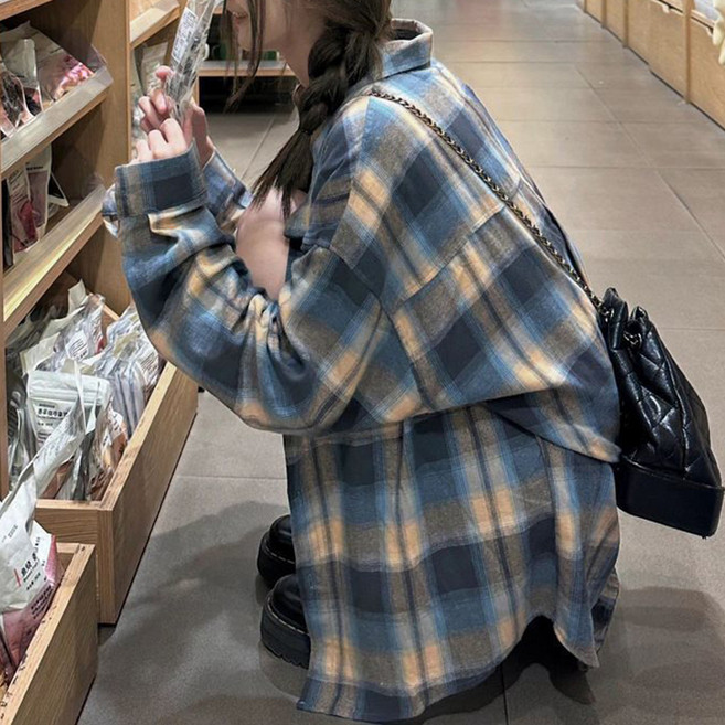 Raratina 女款寬鬆休閒格紋長袖襯衫