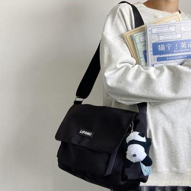 Elsso 附熊貓鑰匙圈分離式口袋多功能大容量斜揹包, 黑色