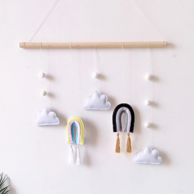 제이씨피 무지개 구름 펜던트 랙, 블랙