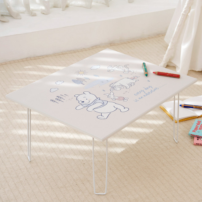 룸앤홈 디즈니 피크닉 푸우 테이블, 혼합색상