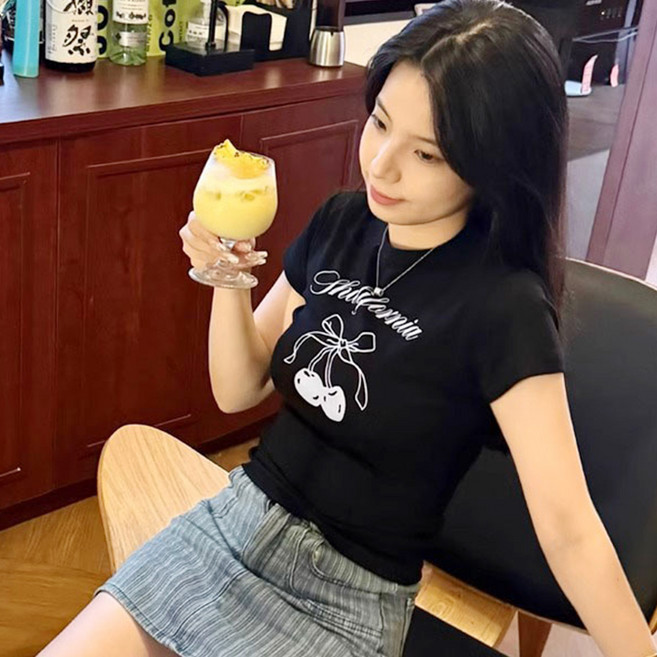 피어니스트 여성용 체리 프린팅 레터링 데일리 반팔 티셔츠